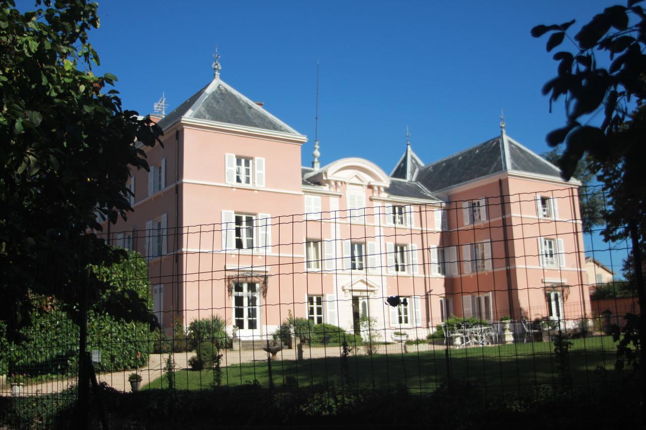 Chateau De La Chapelle Des Bois Fleurie Exterior photo